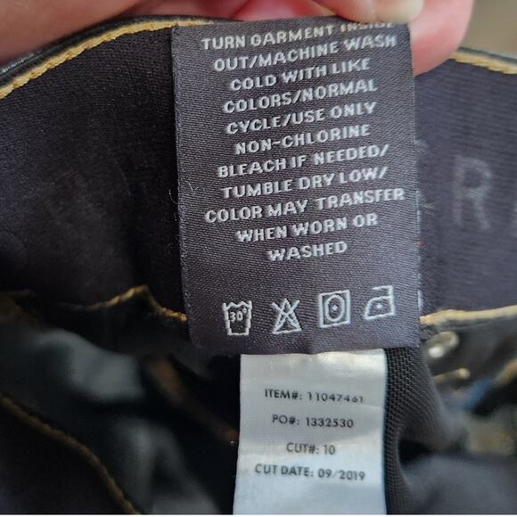 Torrid Premium Distressed Bombshell Skinny Jeans Stretch Blue Denim Size 16S - Picture 8 of 9